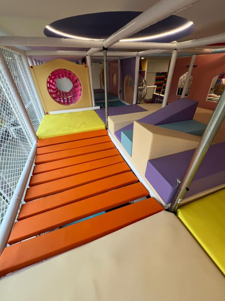 WhatsApp Image 2025-09-23 at 21.01.09